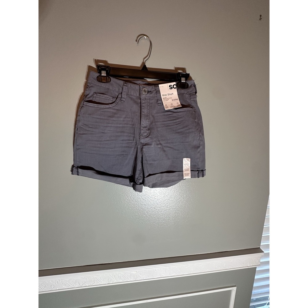 Women's Junior's SO Slate Color High‎ Rise Midi Shorts Size 9 / 29 Waist NWT